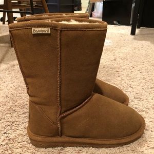Bearpaw Tan Boots